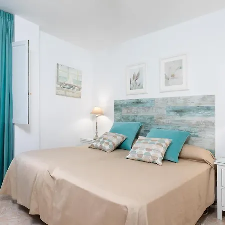La Laguna Deluxe 1